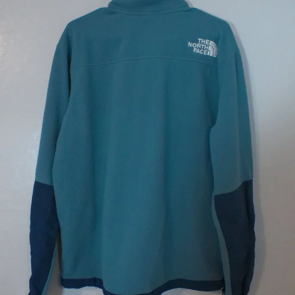 The North Face Blue Fleece Quarter-Zip Jacket – Men’s Large